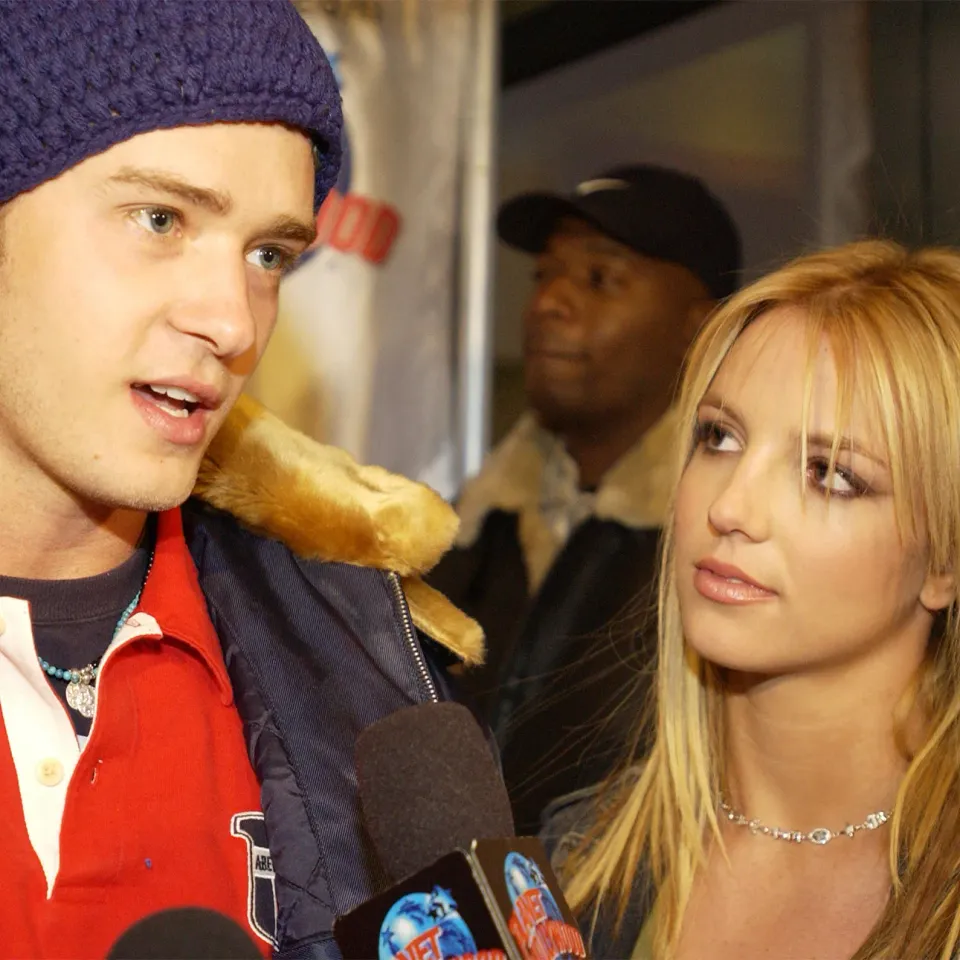 notes on a celebrity: justin timberlake sucks