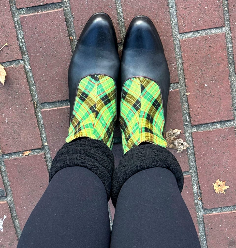 what else has me completely booked: october 2025